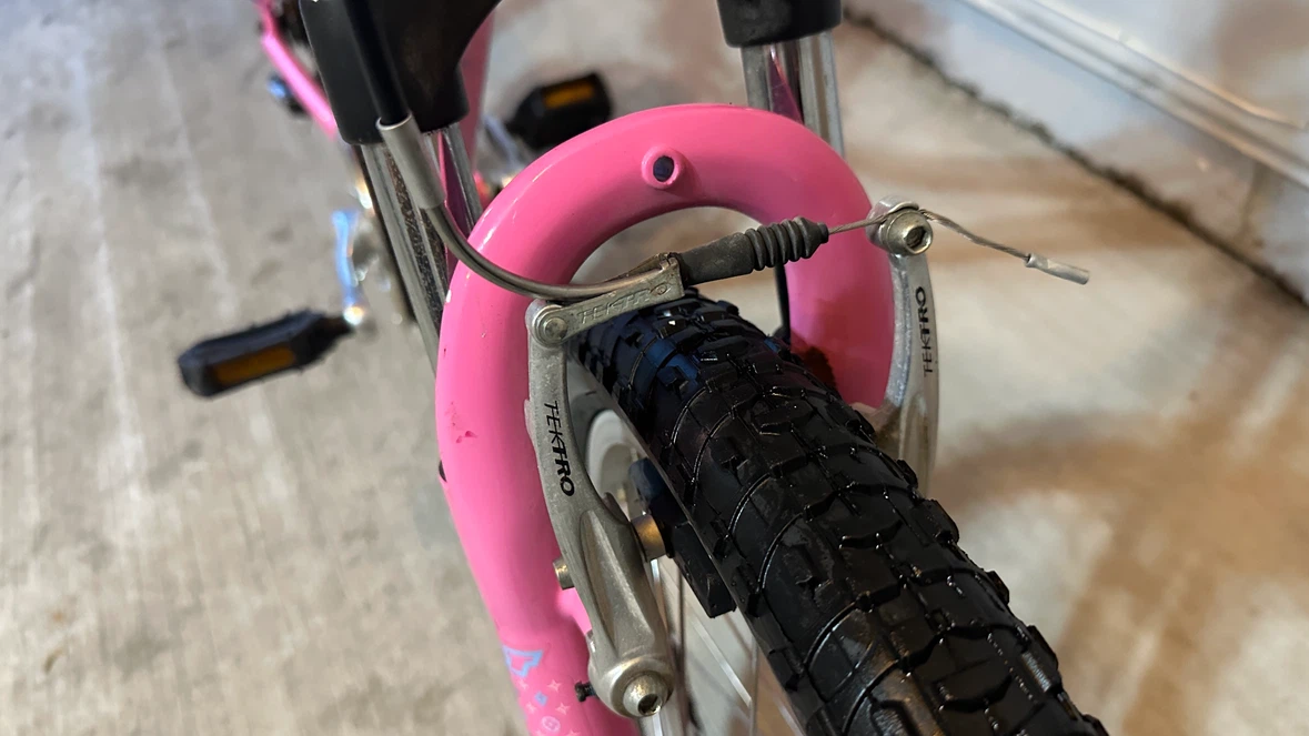 Specialized 20” Kids' Pink Bicycle - photo 5