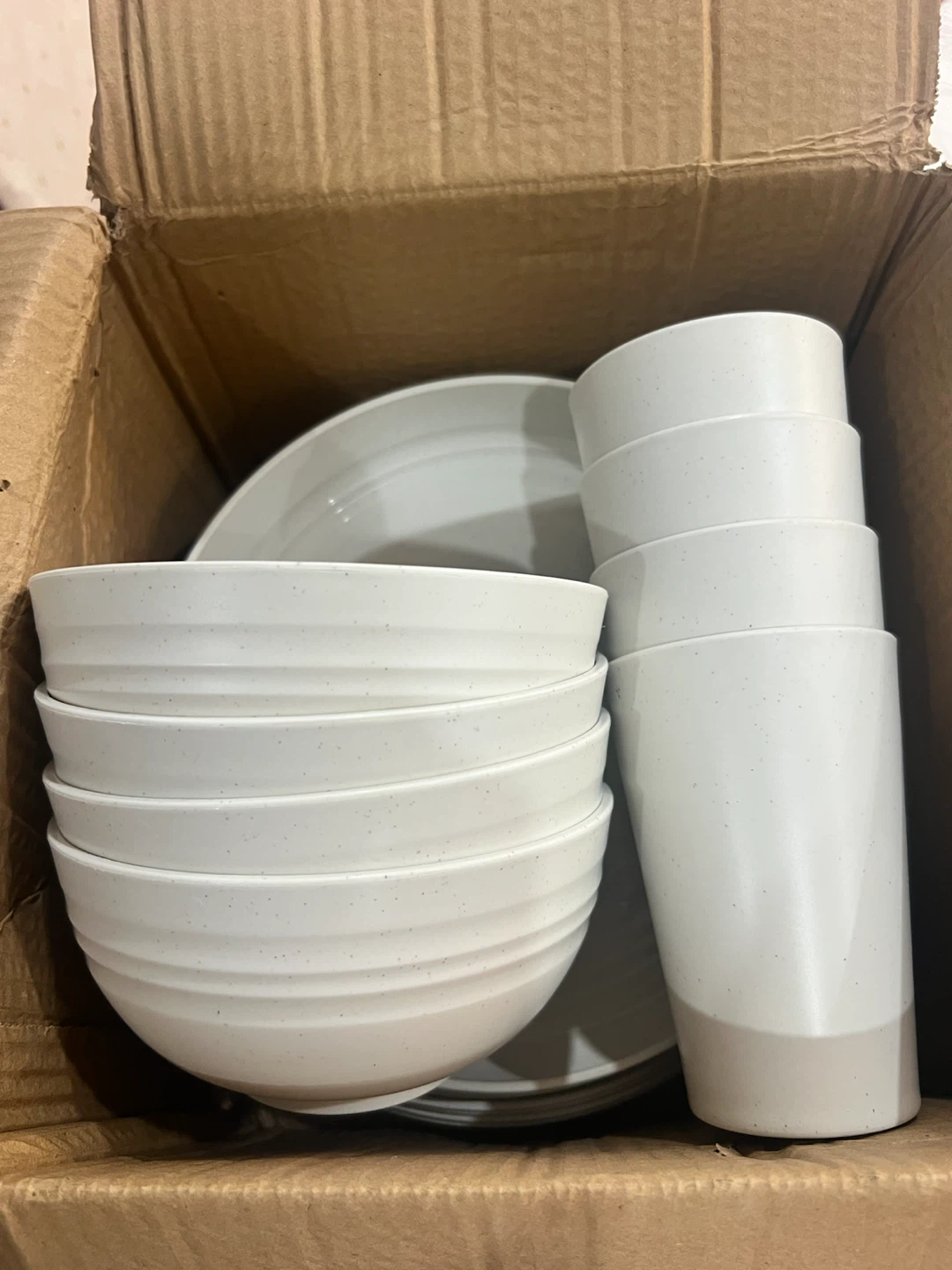 AYD 18-Piece Dinnerware Set - photo 2