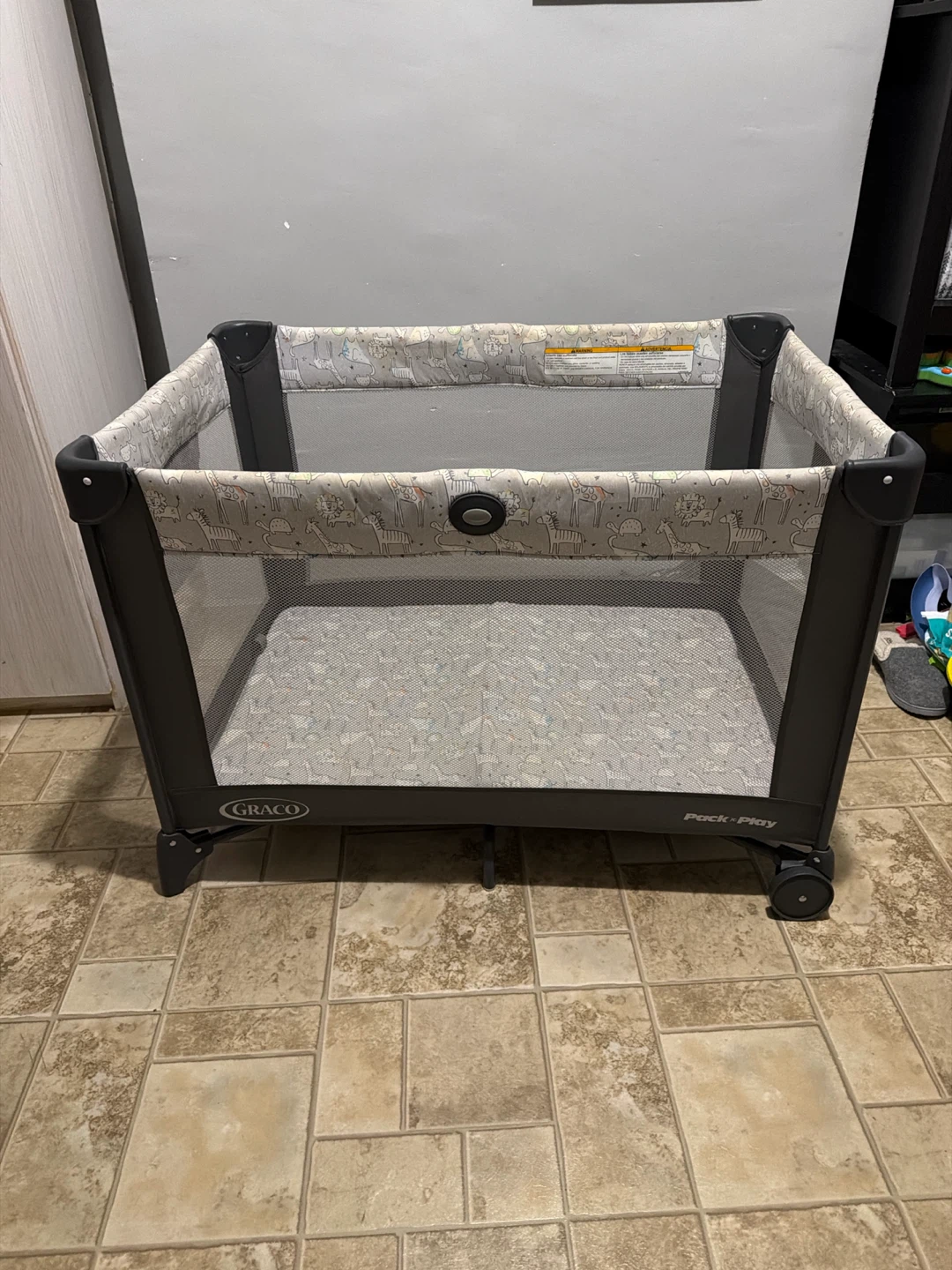 Graco Pack 'n Play Playard with Removable Bassinet