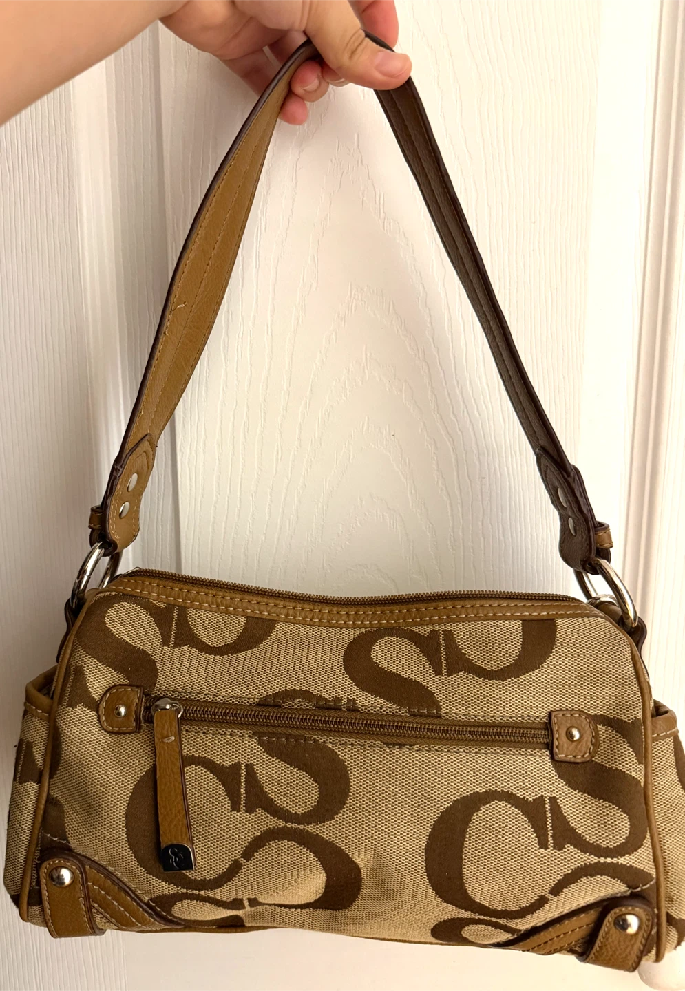 Sophia Caperelli Riviera Top Zip Bag in Natural Monogram - photo 2
