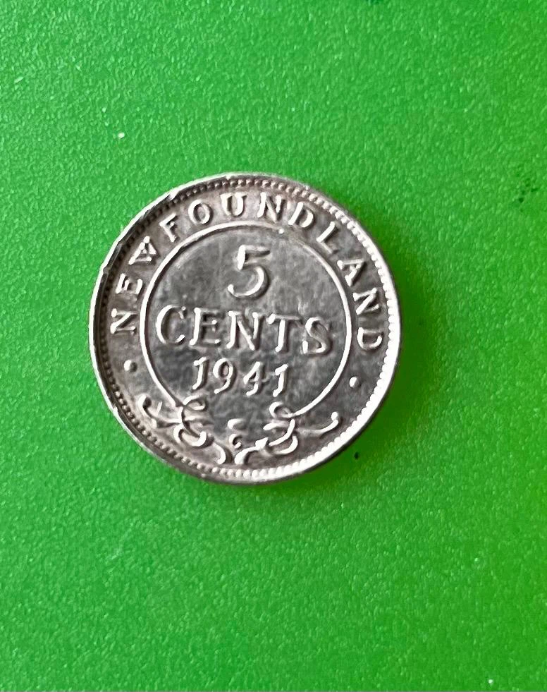 1941 Newfoundland 5 Cent Silver Coin - photo 3