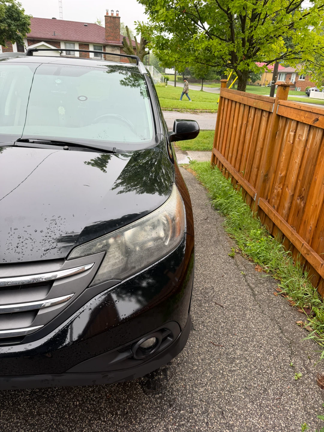 Black Honda CR-V SUV - photo 2