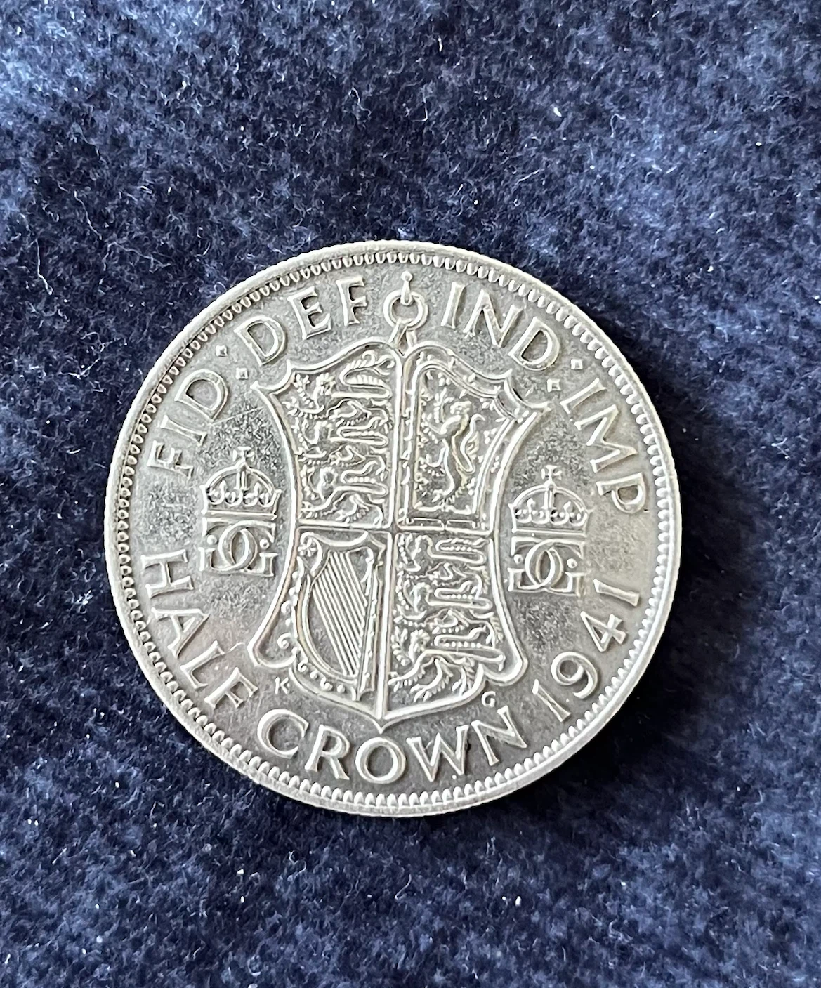 Silver 1941 King George VI Half Crown Coin - photo 3