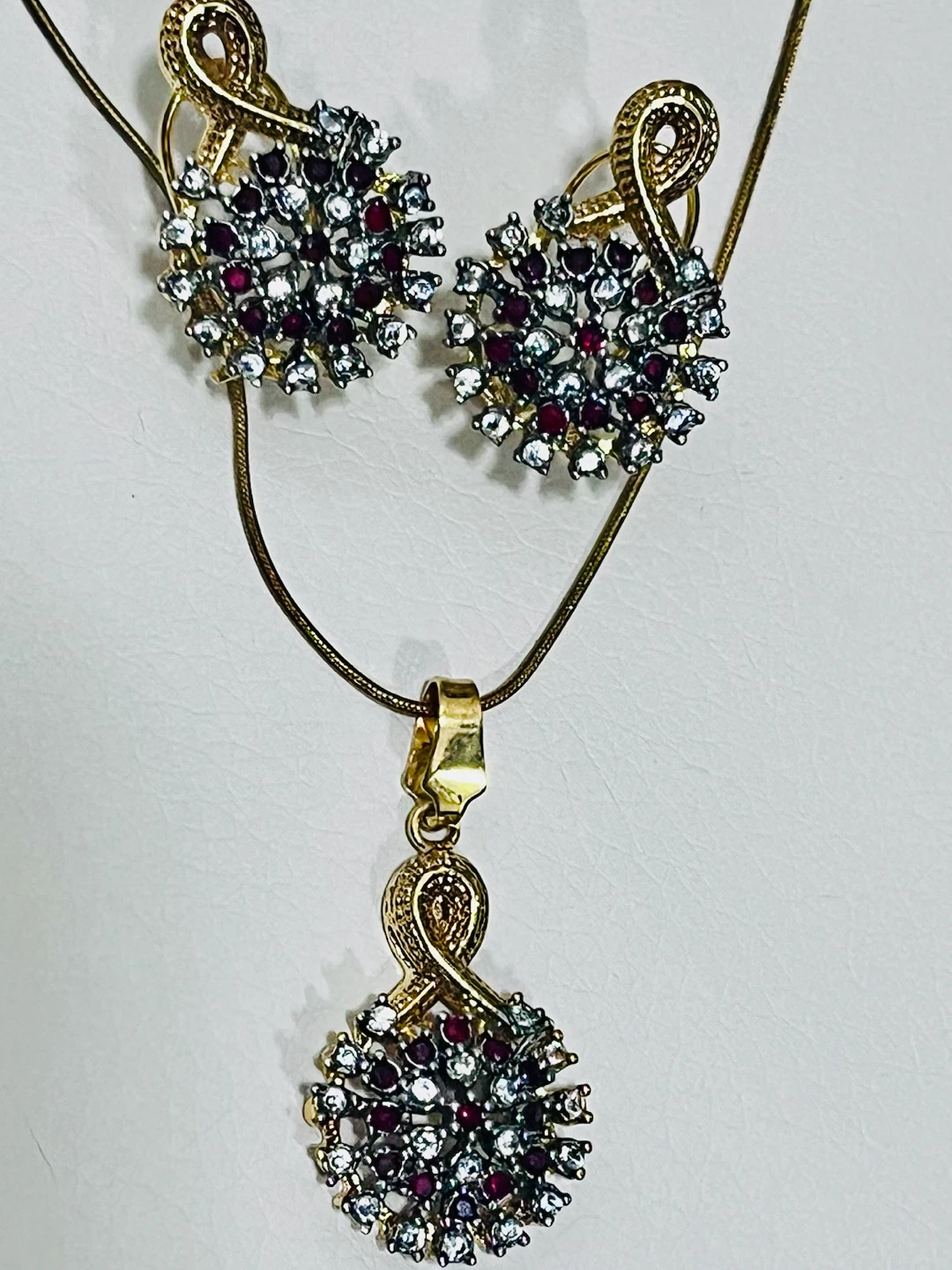 Small sets - photo 4