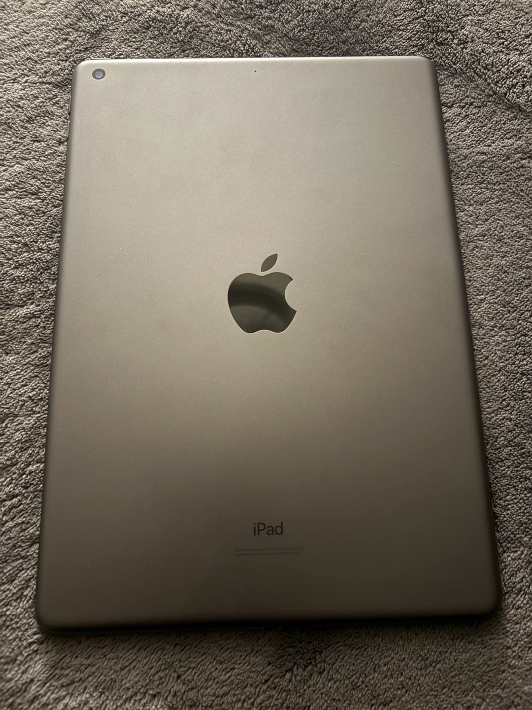 Apple iPad 8th Generation - photo 2