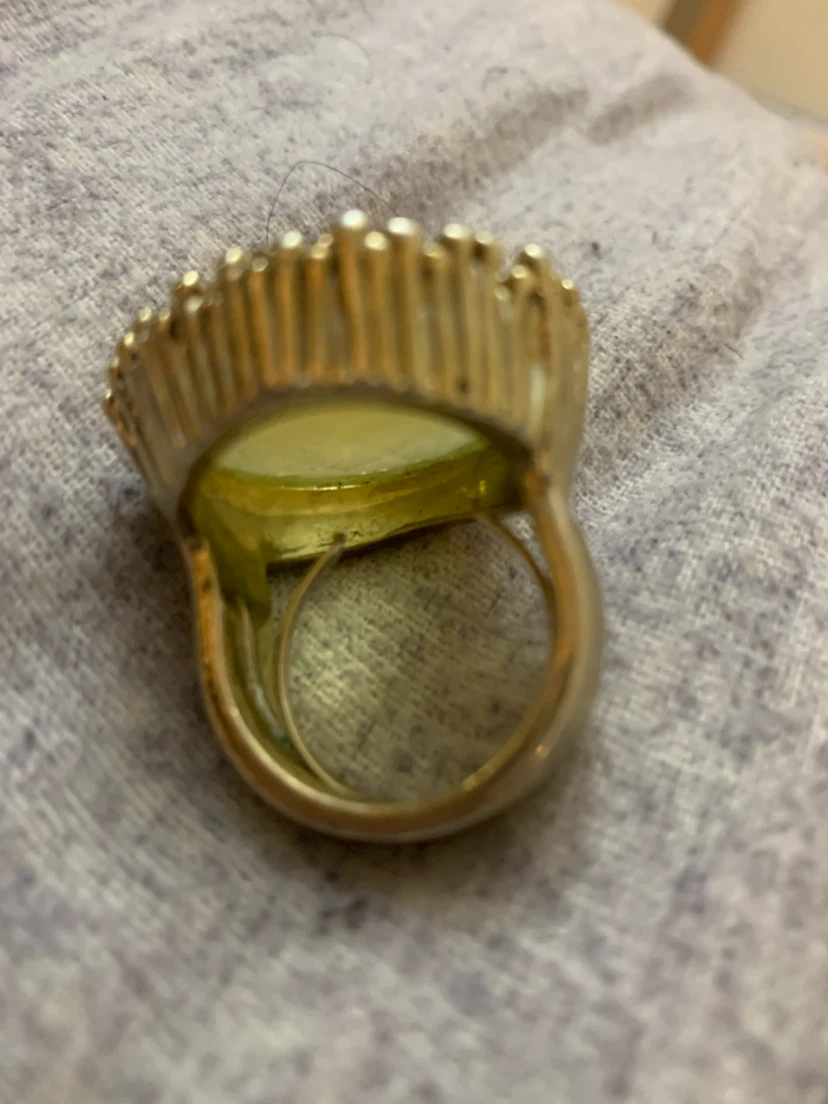 Vintage Statement Ring with Yellow Stone - photo 2