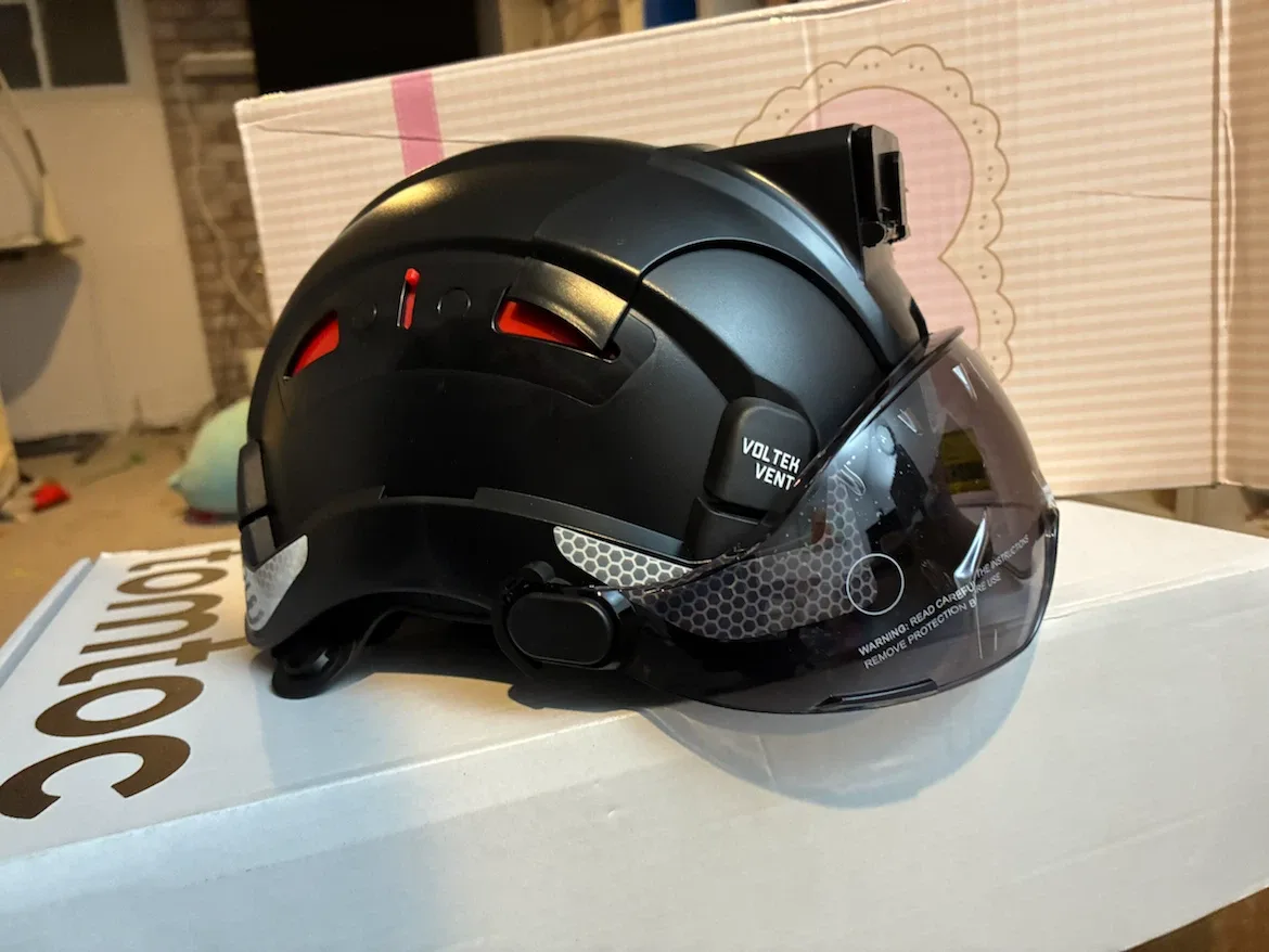 ULTRAMAXX Safety Helmet with Adjustable Visor - photo 5