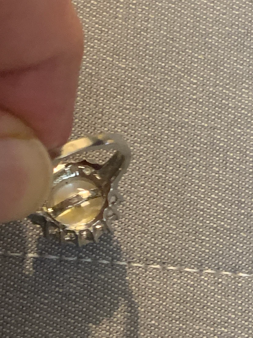 Amazing Pearl and Rhinestone Ring - photo 2
