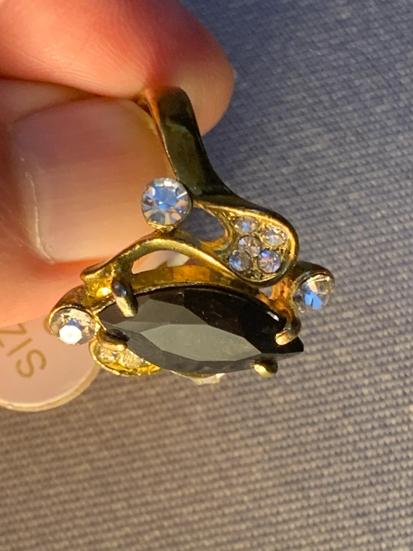 Gold-tone Ring with Black Marquise Stone and Crystals