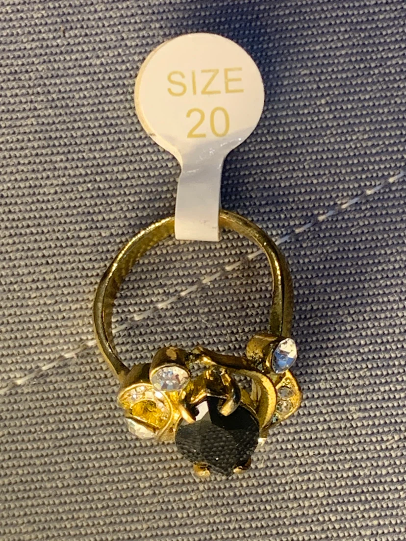 Gold-tone Ring with Black Marquise Stone and Crystals - photo 5