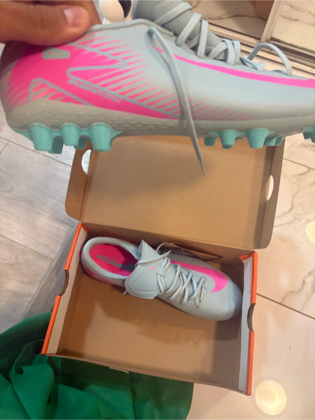 Zoom Vapour 16 Academy AG size 10 Soccer Cleats - photo 4