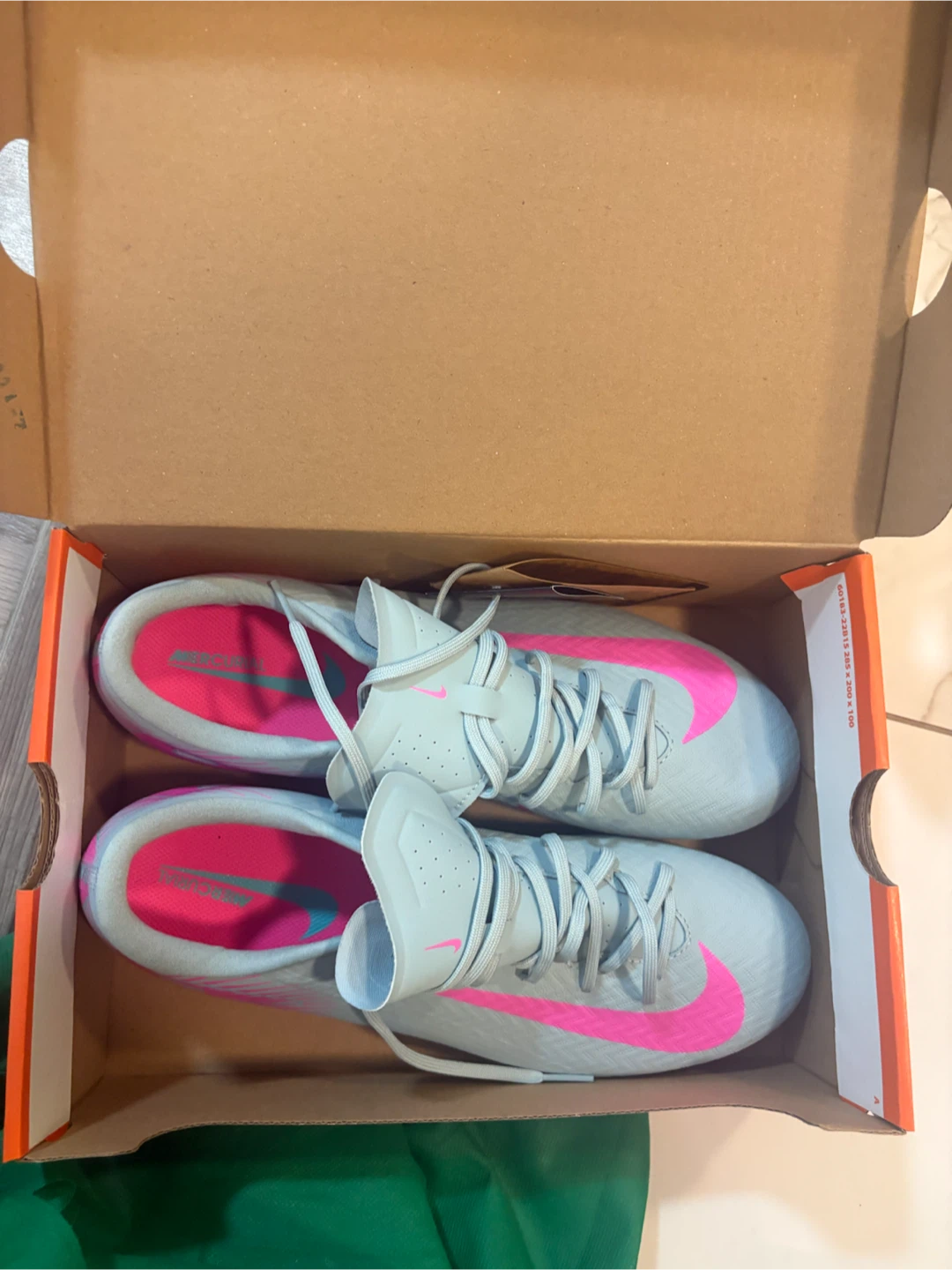 Zoom Vapour 16 Academy AG size 10 Soccer Cleats - photo 5