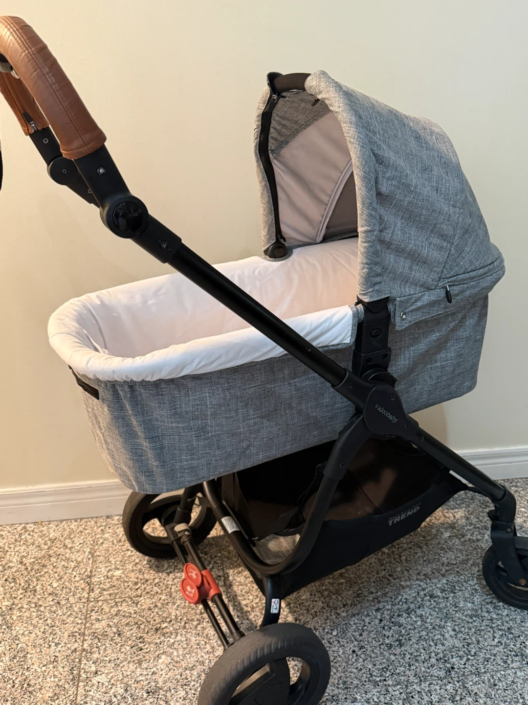 VALCO BABY Trend 4 Stroller + Bassinet - photo 4