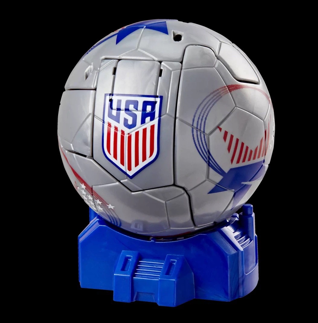 Transformers Breakaway "USA" Soccer Ball Robot Toy - photo 4