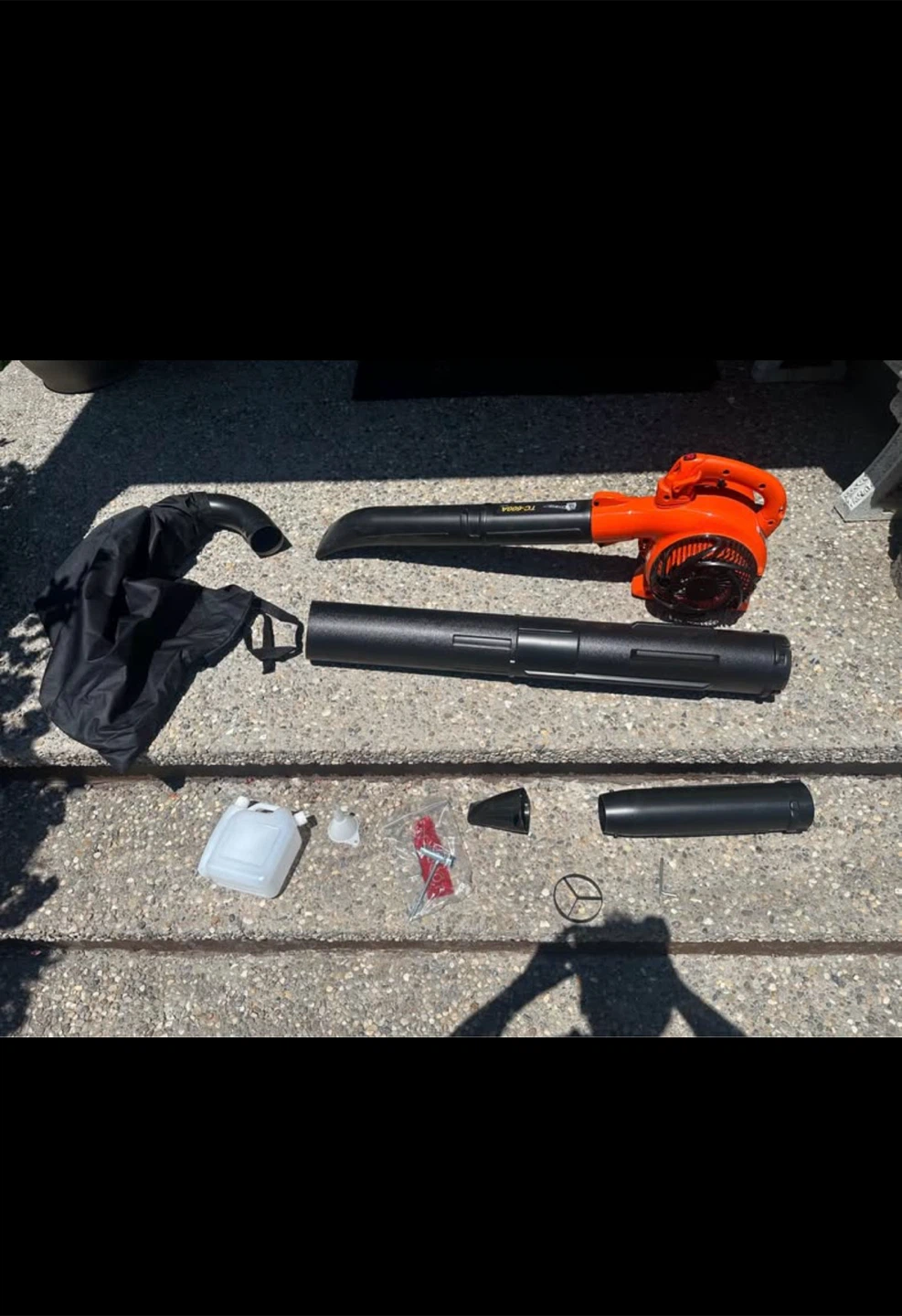 Gas Leaf Blower/Mulcher/Vacuum