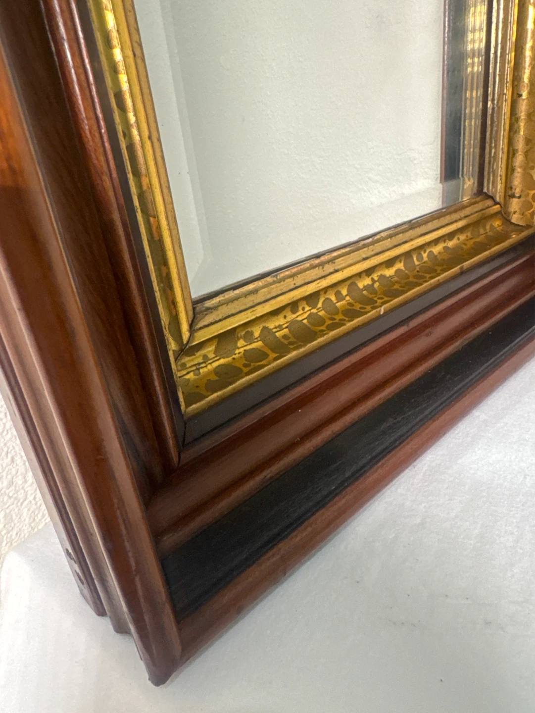 Decorative Wooden Wall Mirror - photo 2