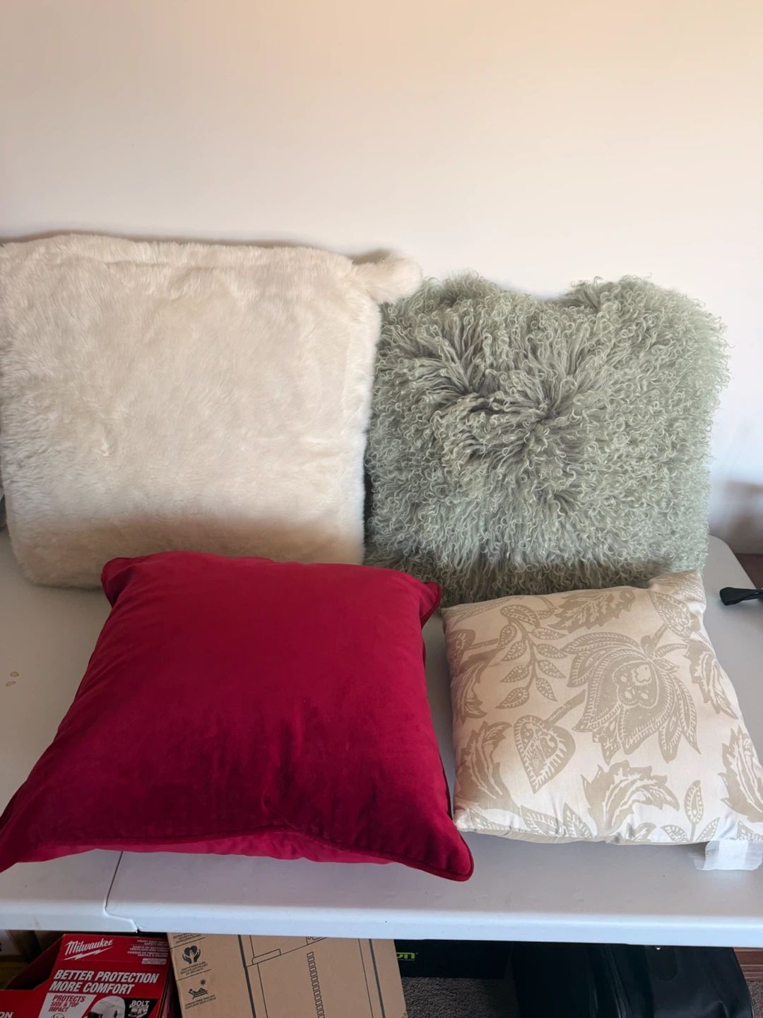 Assorted pillows