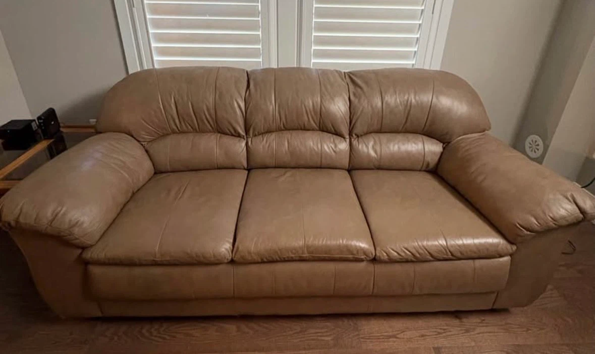 Genuine Leather Sofa and love seat - photo 4