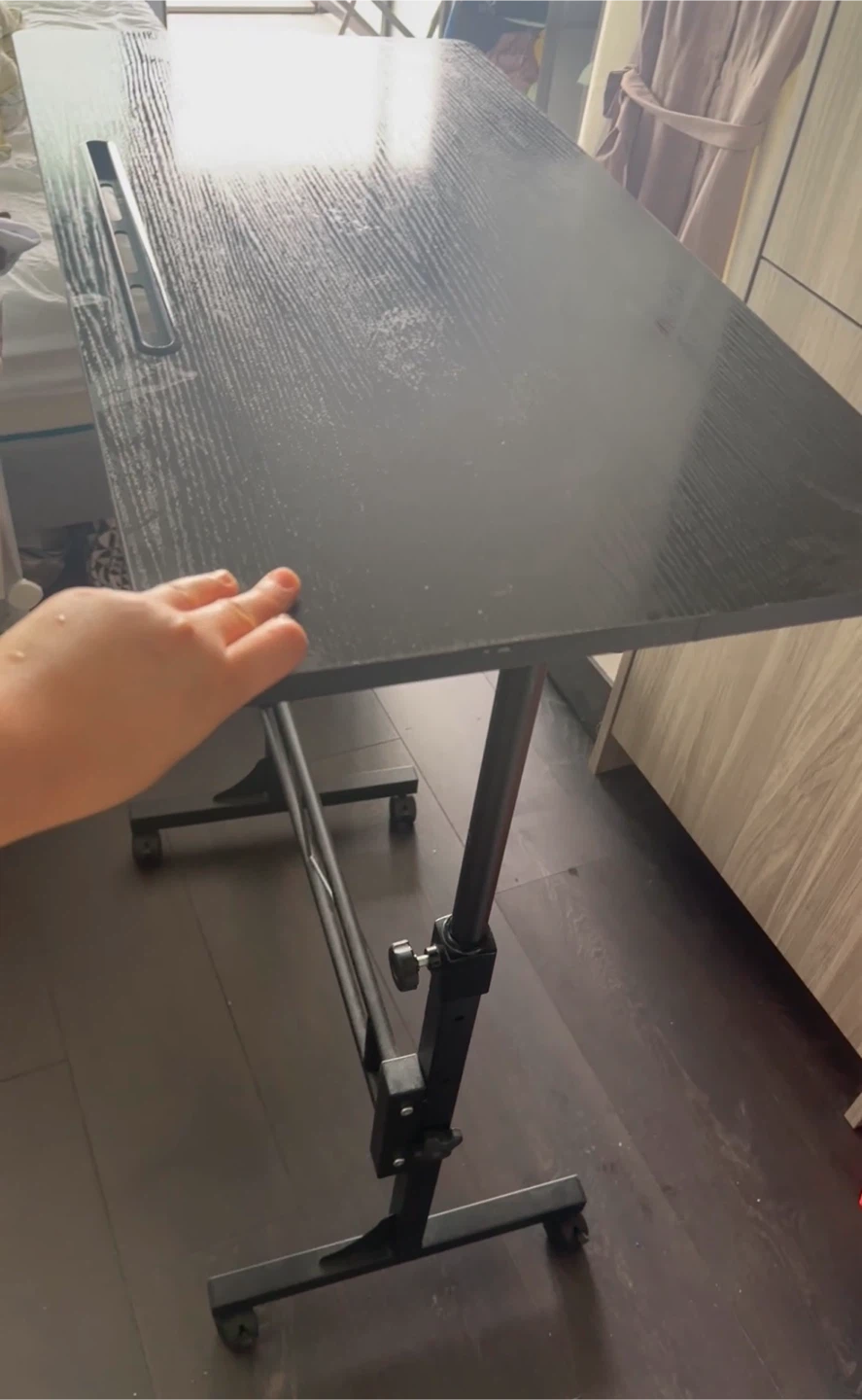 Adjustable Standing Desk with Wheels