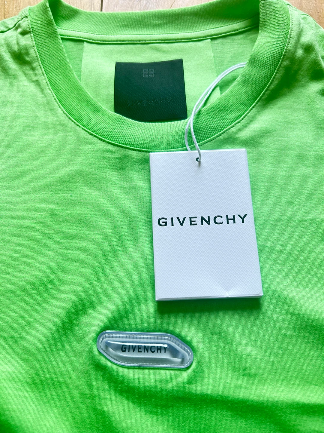 GIVENCHY T-Shirt - Bright Green - XXL