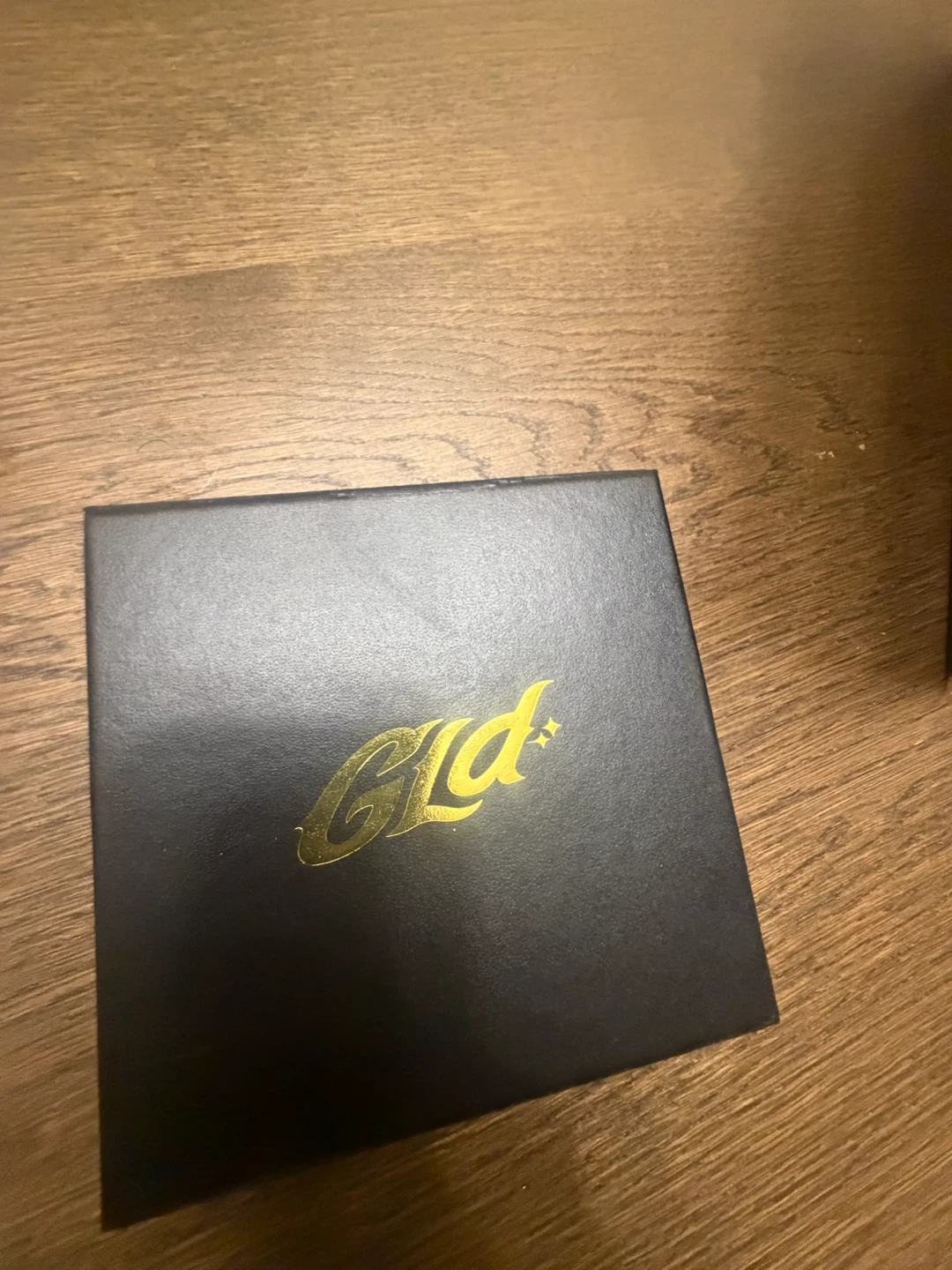 GLD Chain and Pouch Set - photo 4