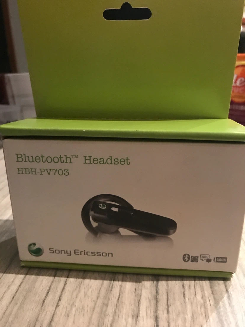 Sony Ericsson HBH-PV703 Bluetooth Headset - photo 2