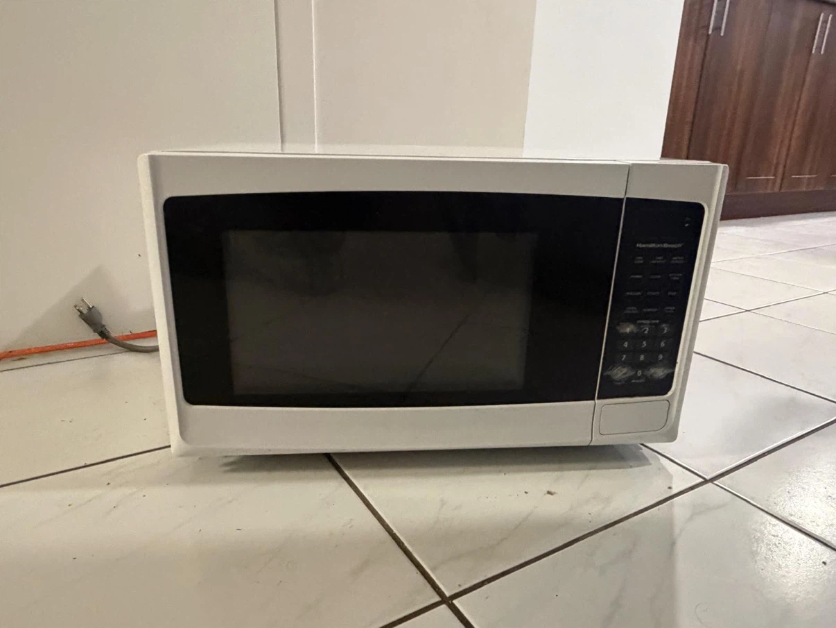 Hamilton Beach Microwave