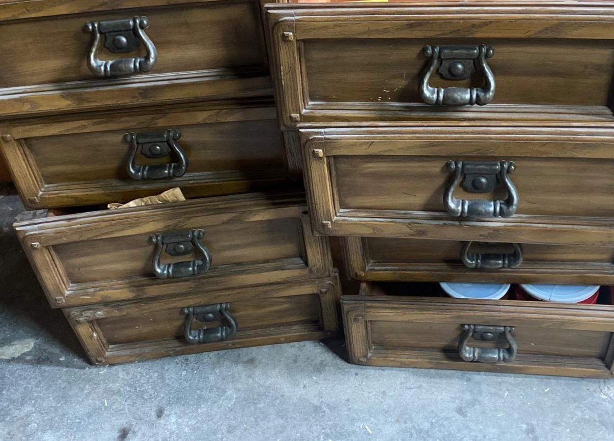 Vintage Wooden Dresser Chest of Drawers - photo 4