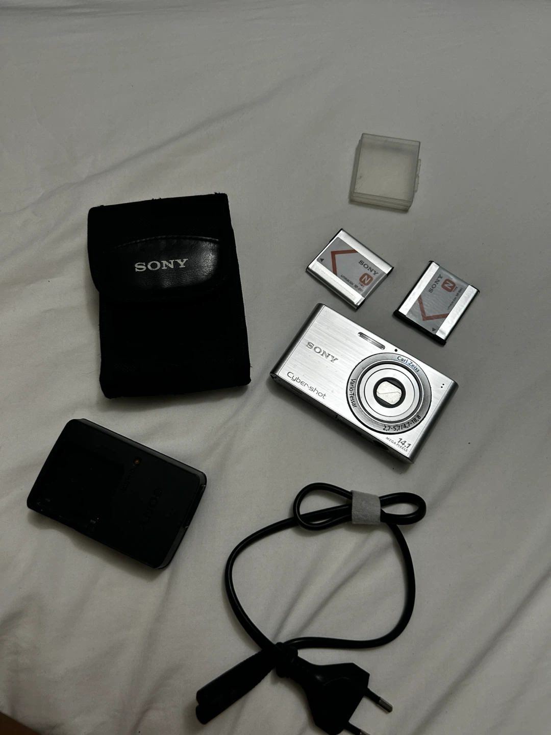 Sony Cyber-shot Dsc-W320 with Accessories
