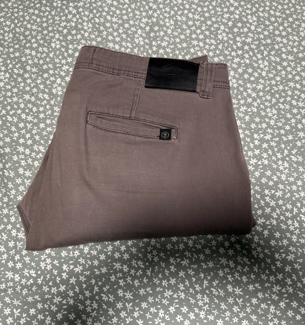 Men’s Grey West49 Chino Pants - Pick up in Alpine Park SW