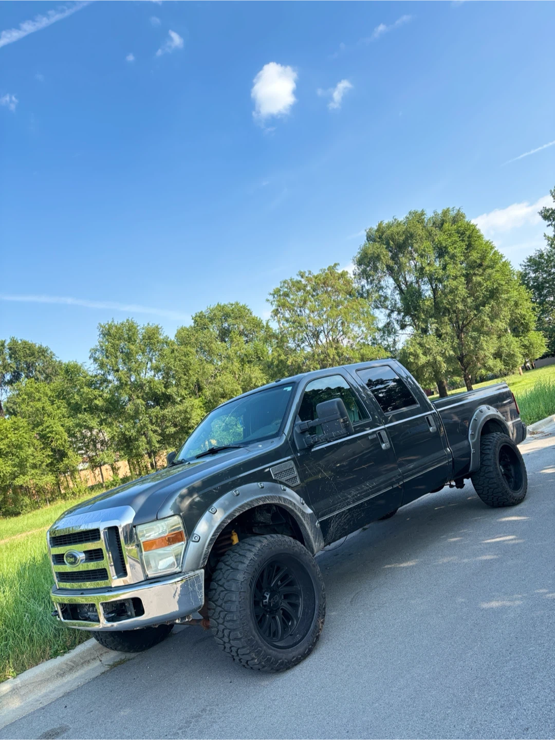 Ford F-250 Super Duty Pickup Truck - photo 2