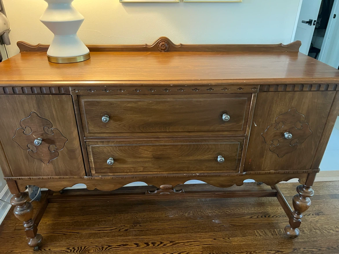Antique table, 6 chairs and side board