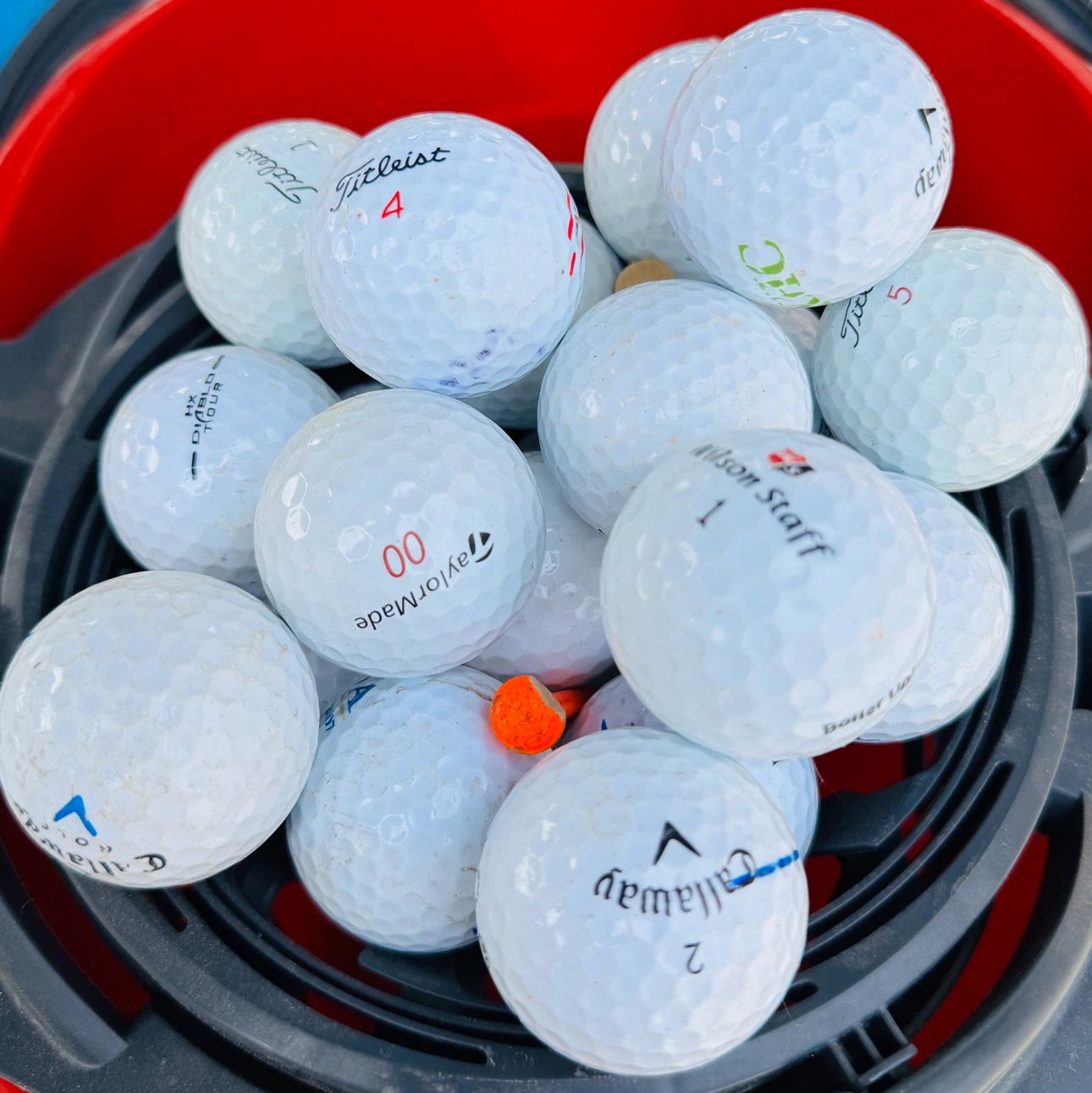 Assorted Used Golf Balls (25 balls) - photo 2