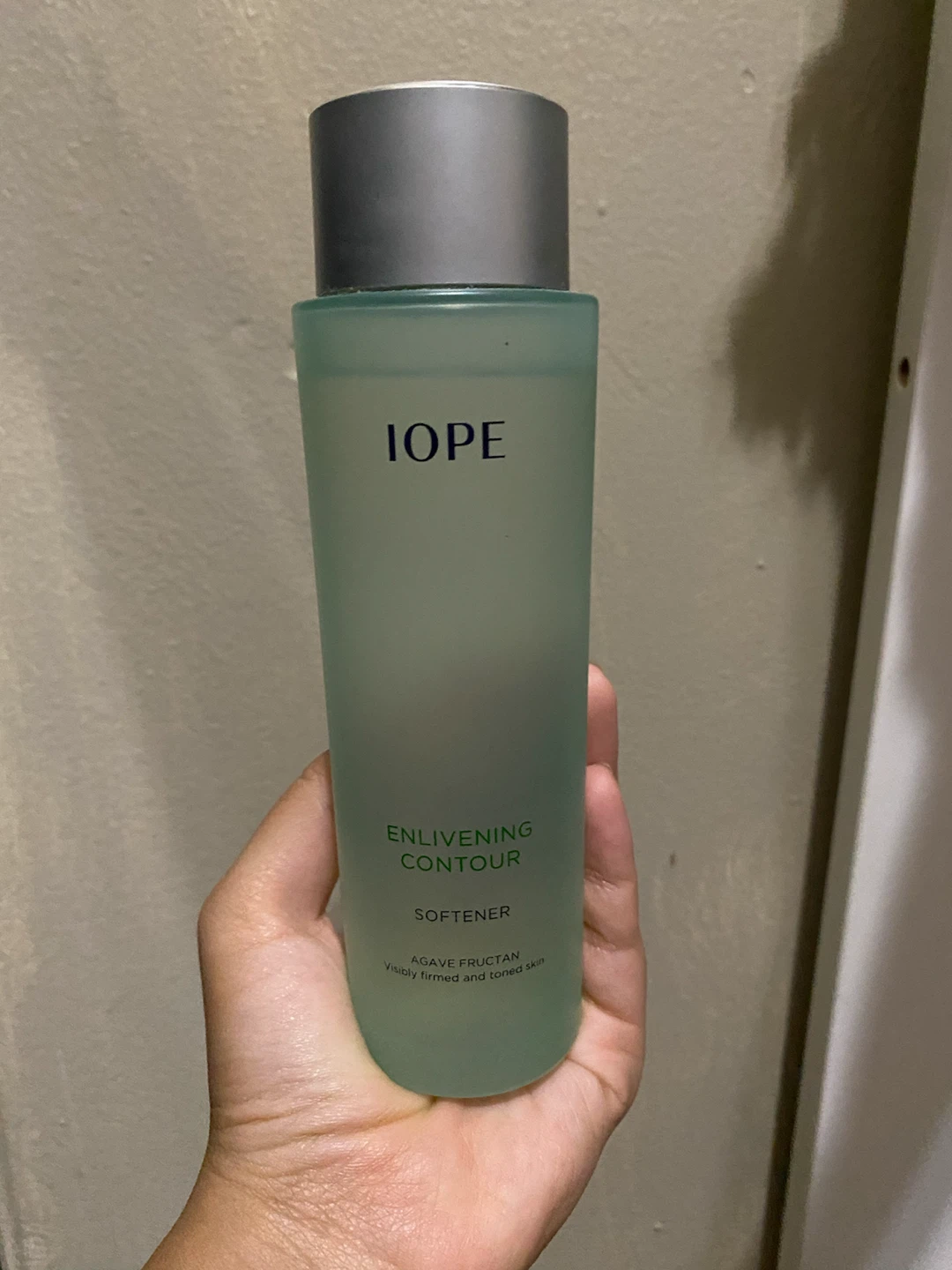 IOPE Enlivening contour