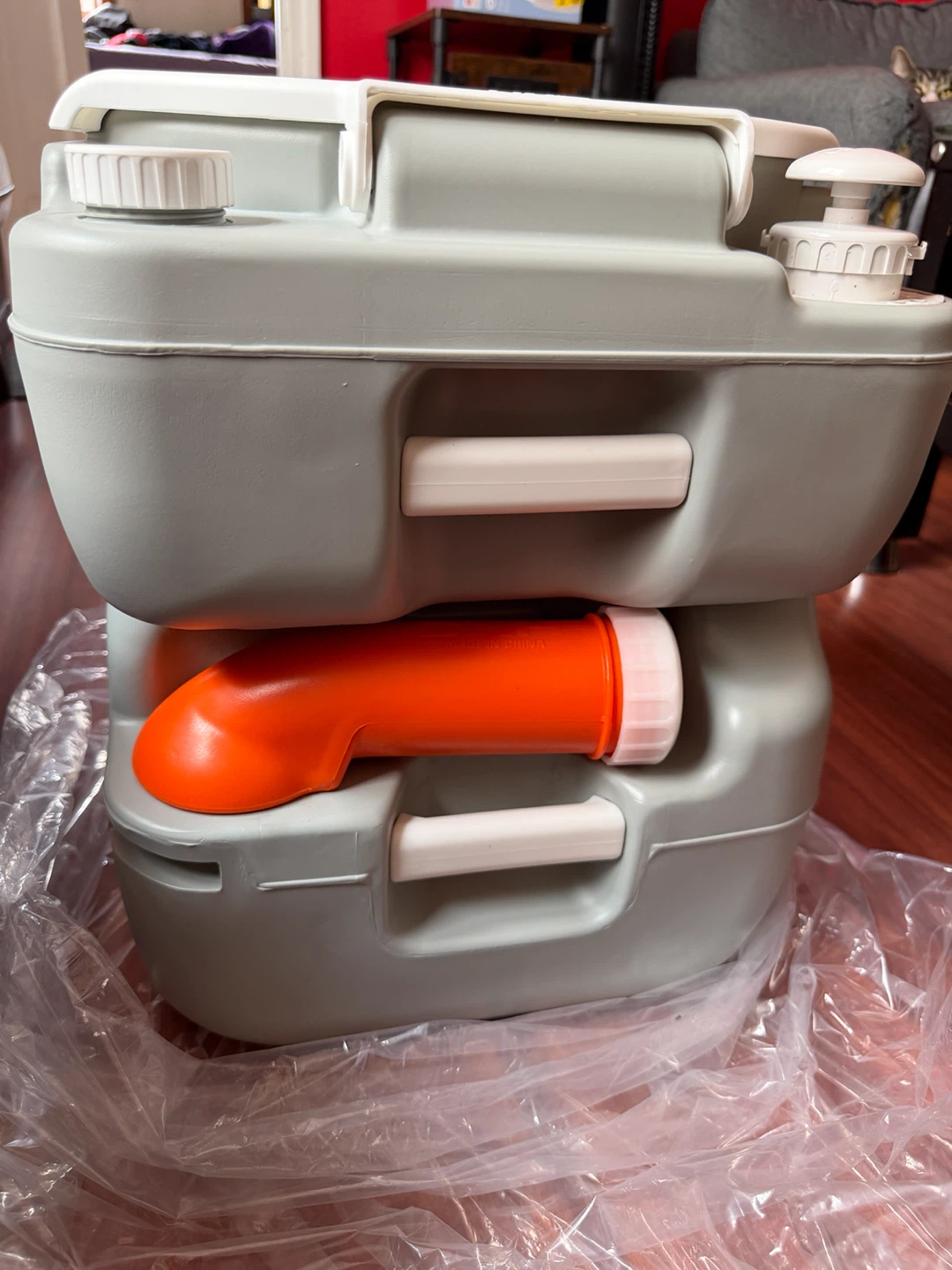 Portable Toilet - Brand New - photo 4