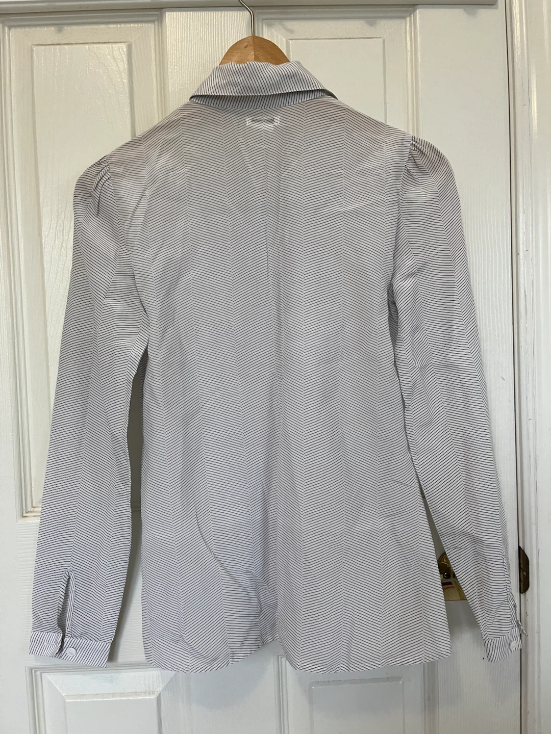 Club Monaco Striped Button-Up Shirt XS - photo 2