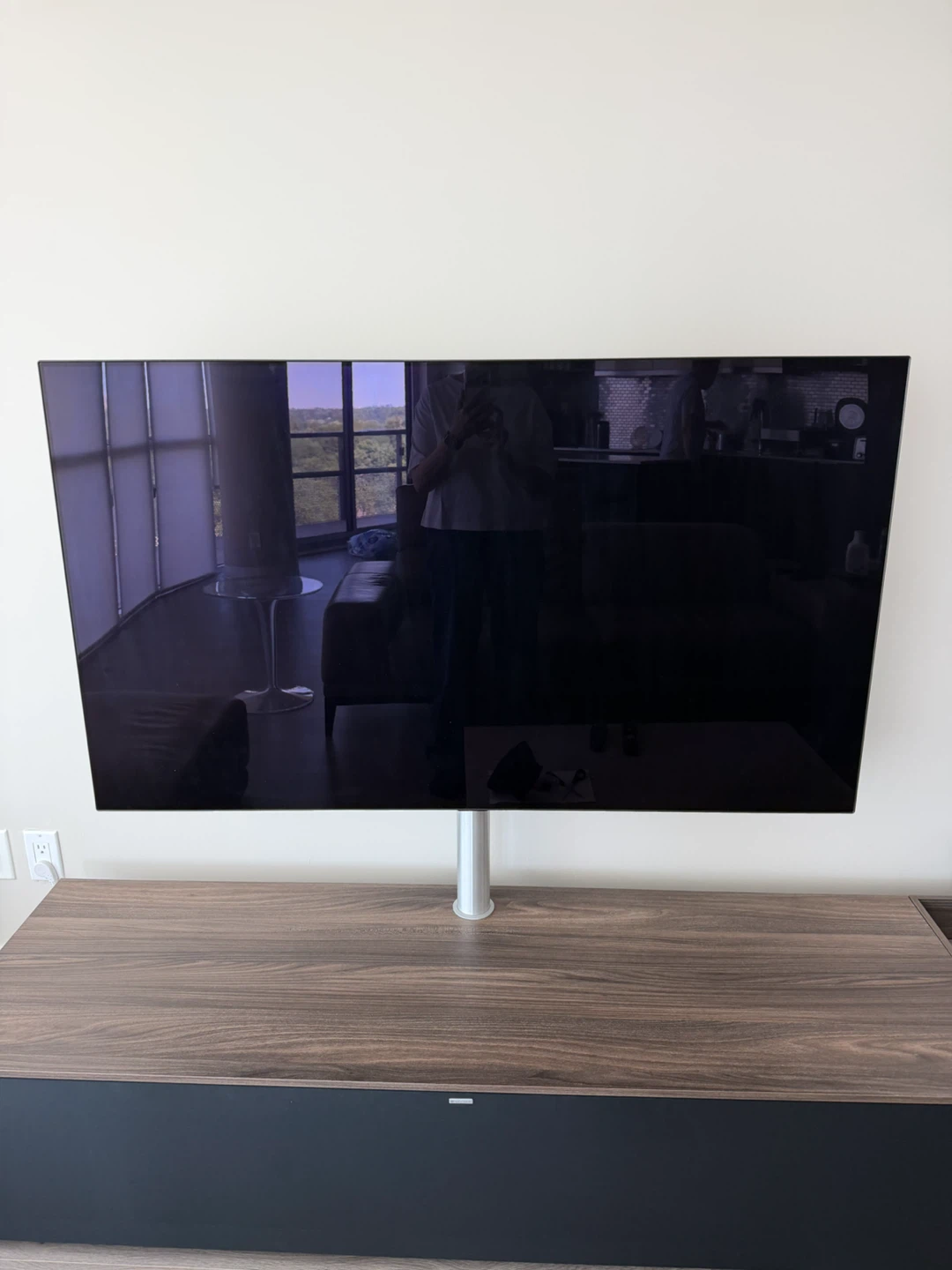 LG OLED C8 55”