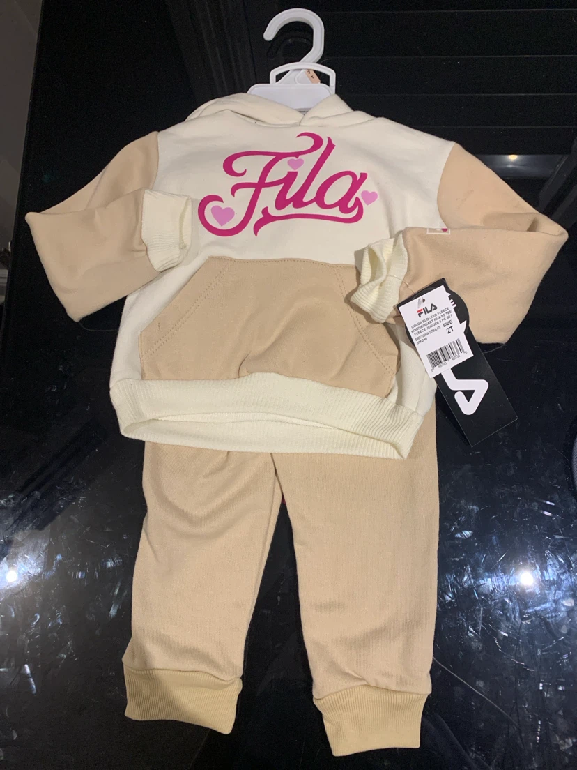 New with tag - 3-piece Fila Toddler Girls Outfit 2T