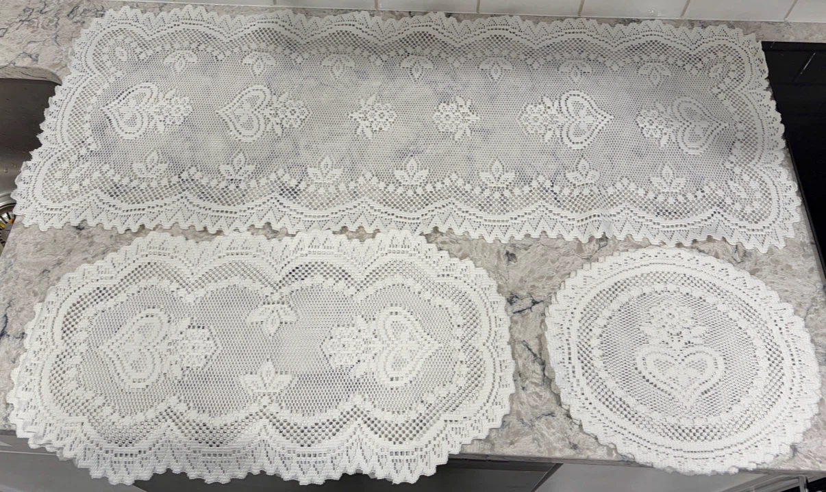 Vintage 5-Piece White Filet Lace Dresser Scarf & Doily Set