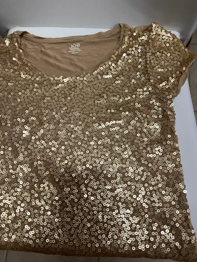 Joe Fresh Sequin Top - photo 3