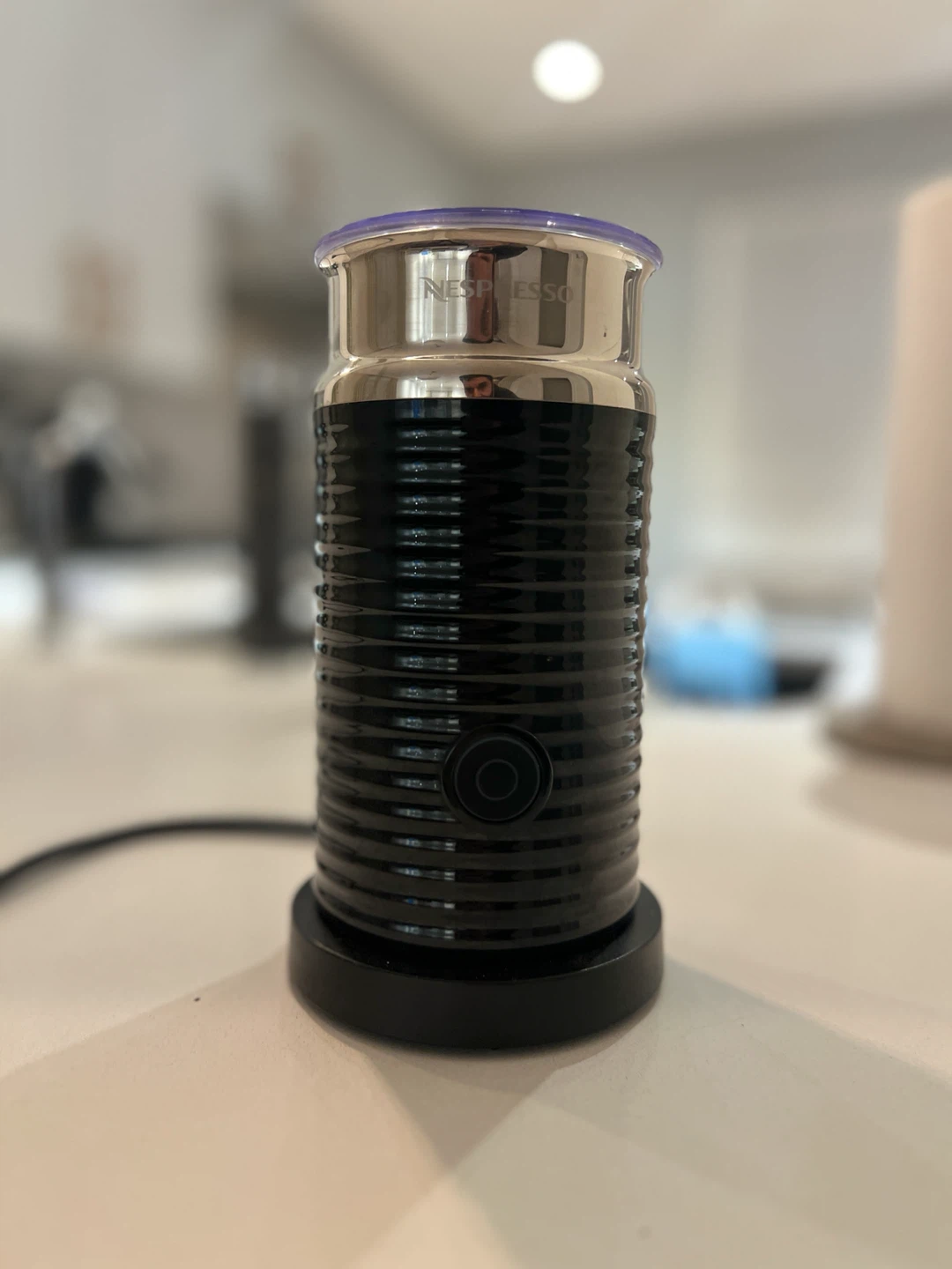 Nespresso Breville Coffee Machine - photo 3