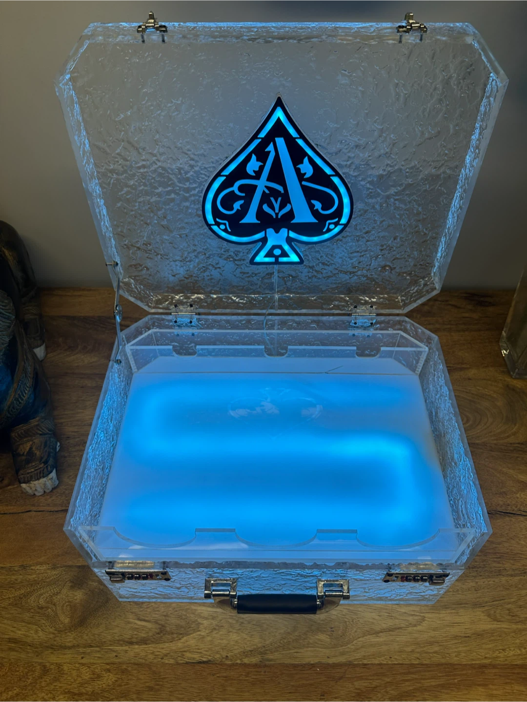 LED Ace of Spades Champagne Presenter Case - photo 4