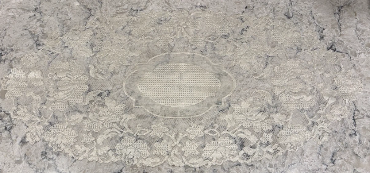 Vintage Ivory/Cream Floral Lace Dresser Scarf/Table Runner