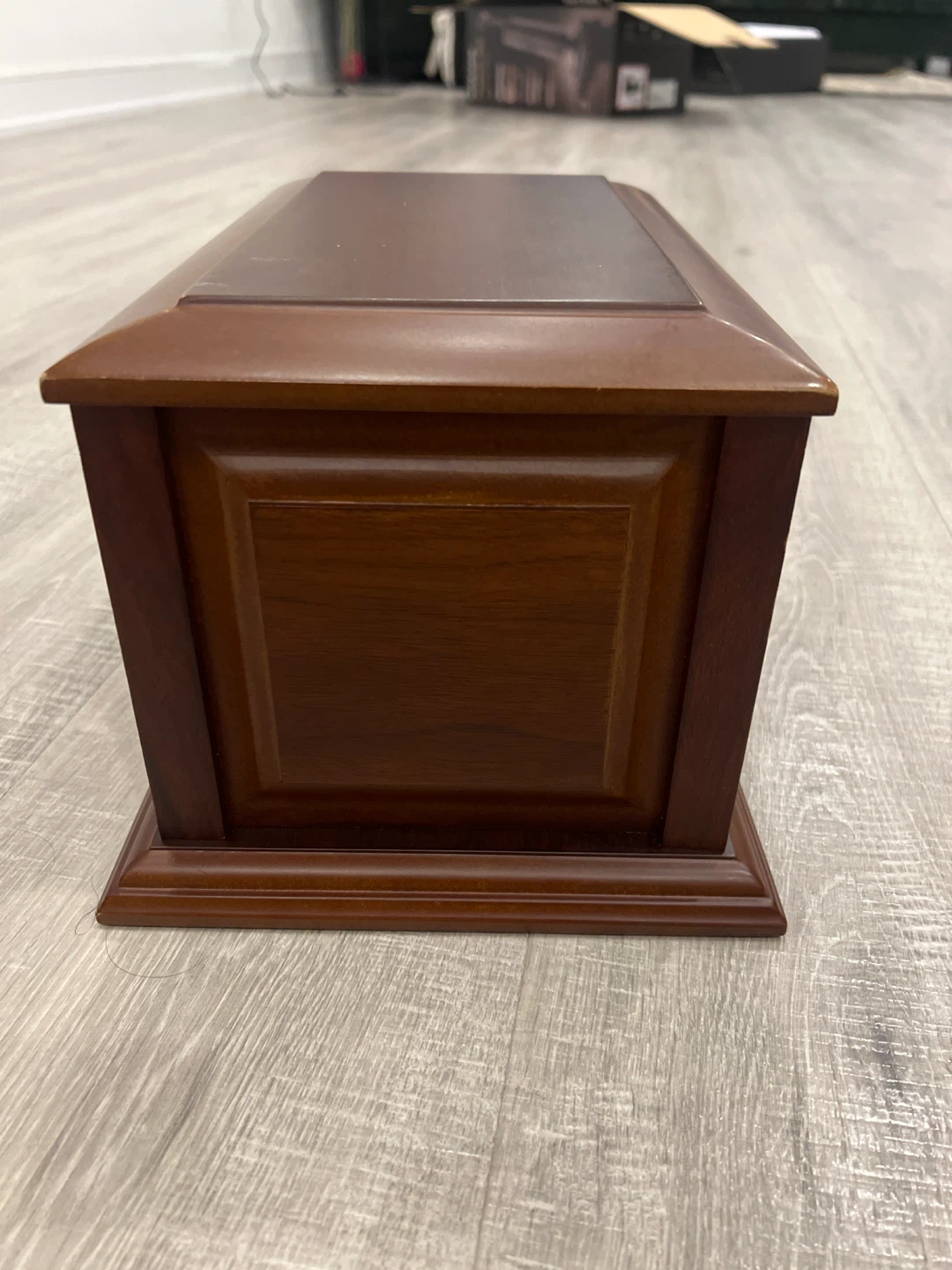 Wood Urn - photo 4