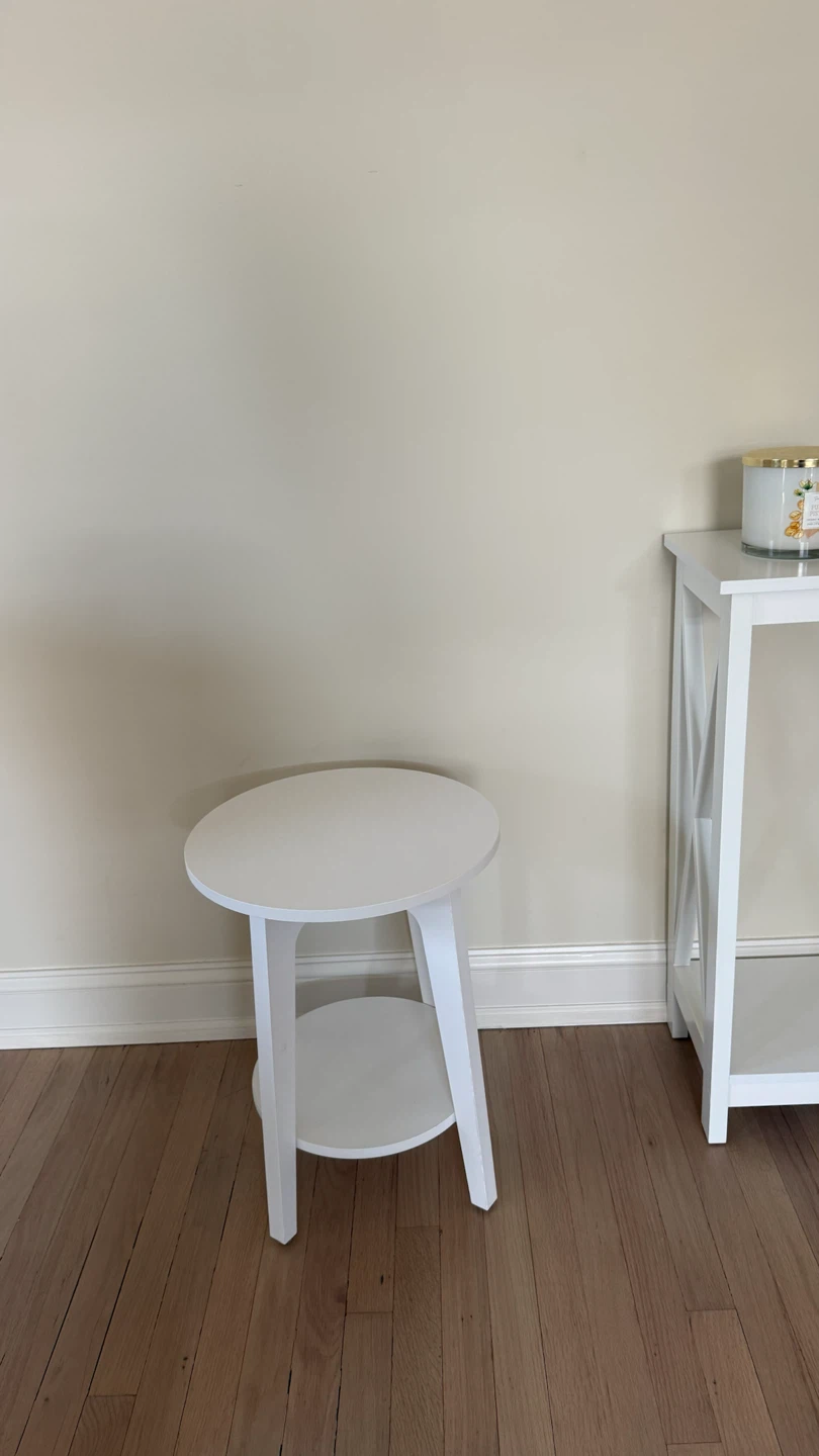 White Round Side Table with Shelf - photo 3