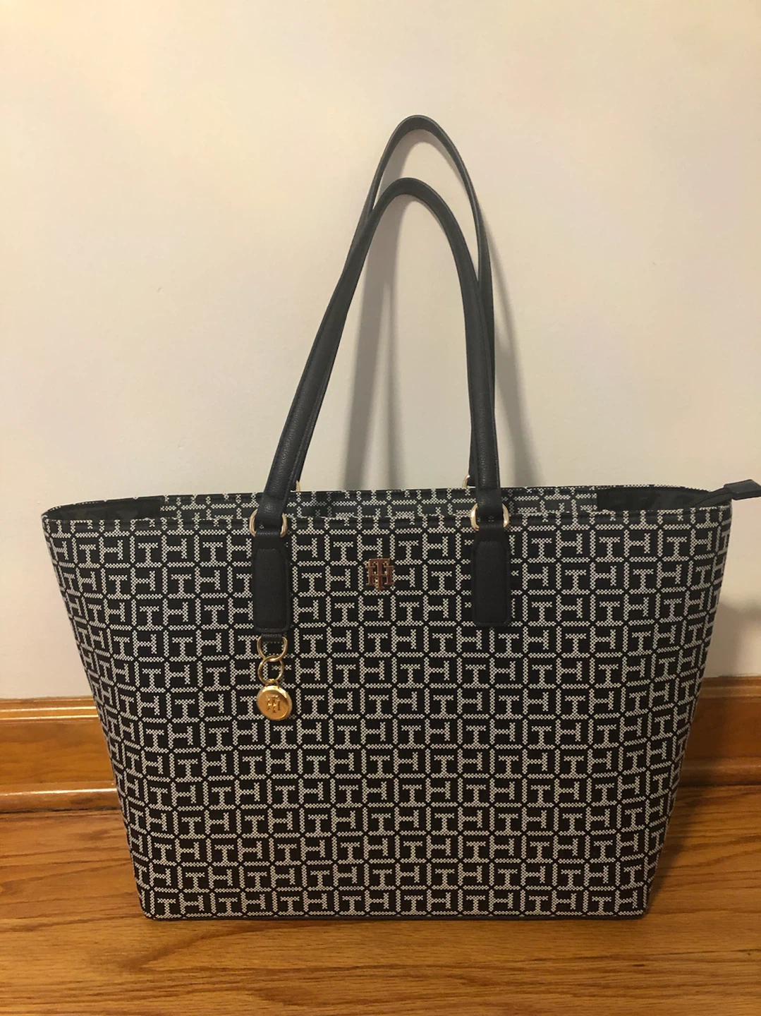 Tommy Hilfiger Tote Bag
