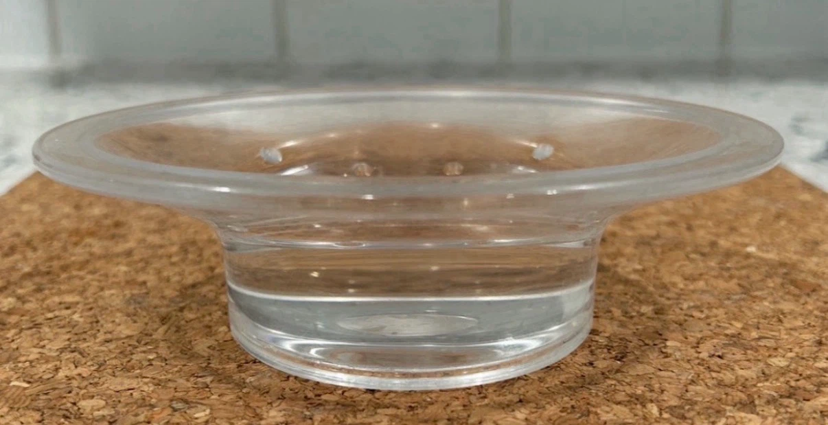 Plastic Toothbrush Holder and Soap Dish Set - photo 4
