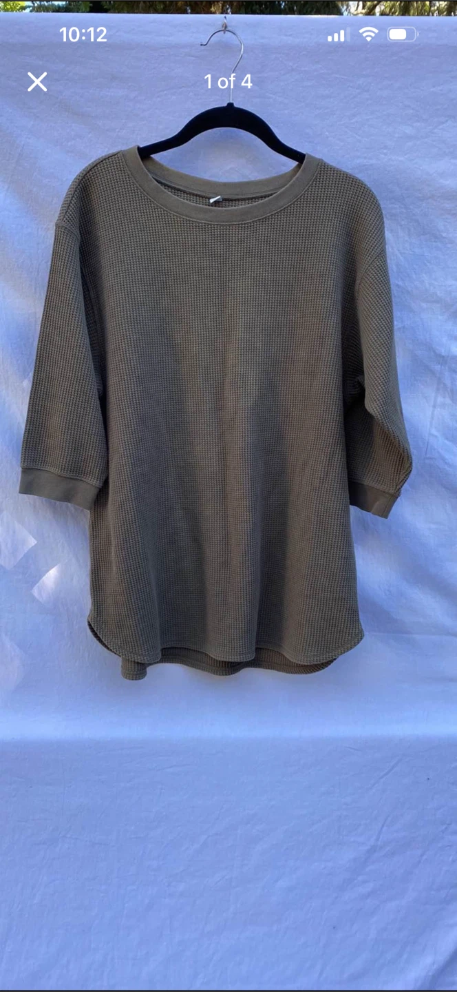 Uniqlo thermal waffle knit shirt