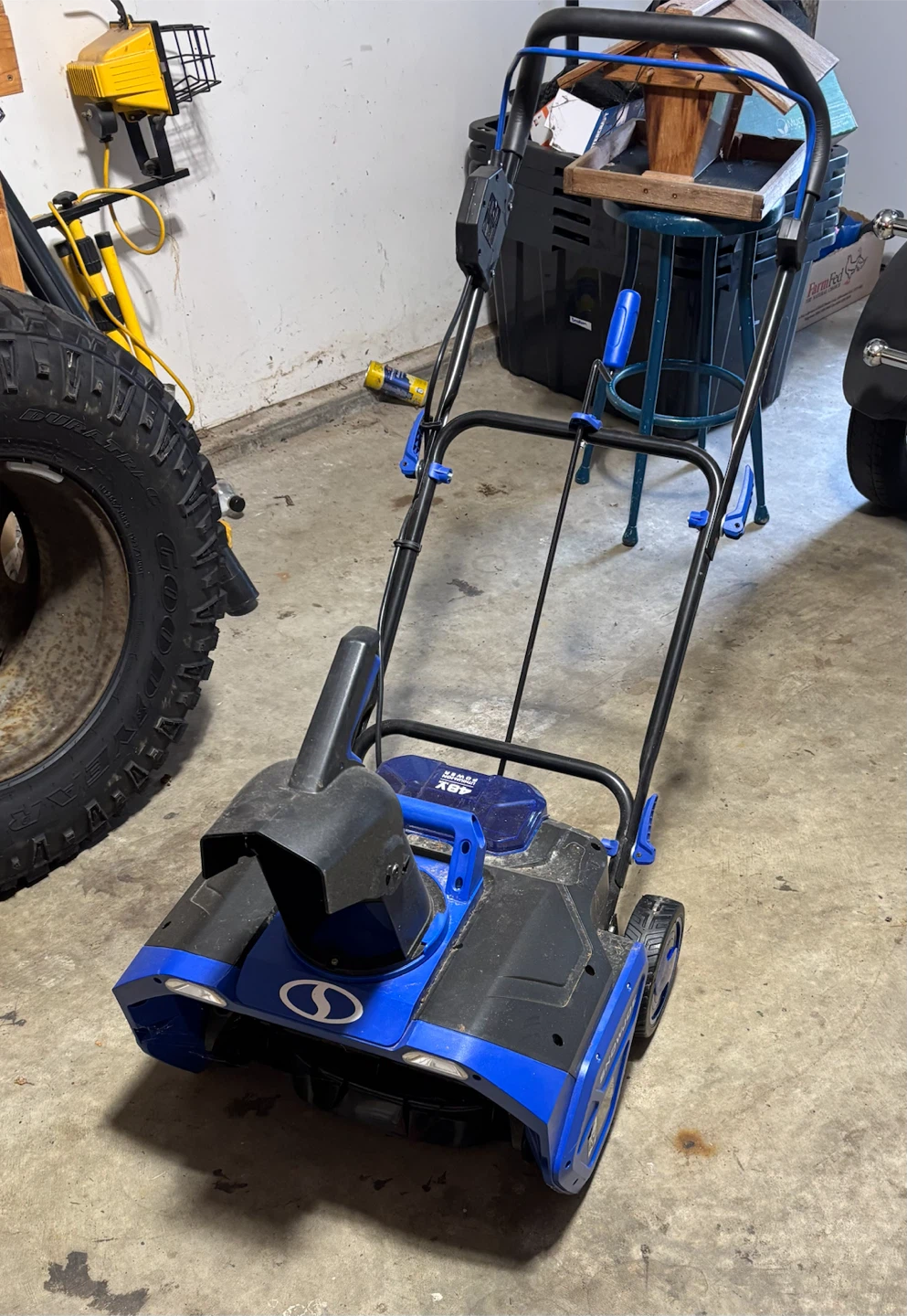 Sno-Tek 24V Snow Blower