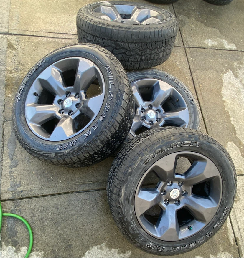 2025 RAM 1500 OEM 20" Wheels & Tires - Like new